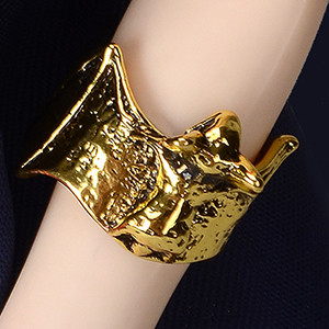 All Sizes Bracelet - Fly Bat (Gold)