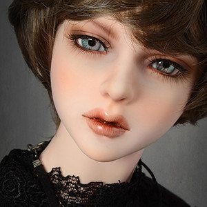 Model Doll M - Frost