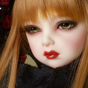 Illua Doll - Ribbon Candy : Black Petit Dahlia - LE10