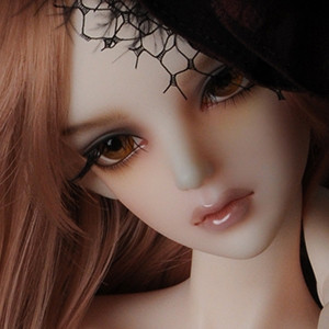 Model Doll - Lisa Rubik (Real Skin Normal) - LE10