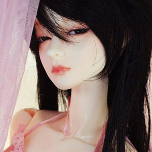 Model Doll F - Sleepy Eyes Bella Auden