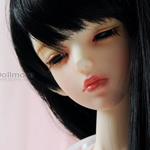 Model Doll F - Thinking Lisa Rubik