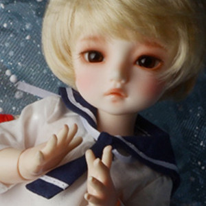 Dear Doll Boy - Mia