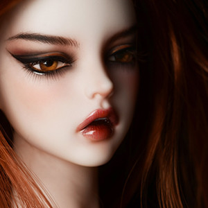 Fashion Doll - Thelma - LE100