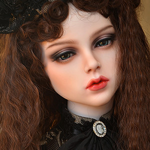 Trinity Doll - Gold Peak Charlotte - LE5