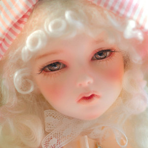 Illua Doll - Alice in Fake Land Dahlia - LE10