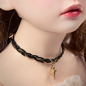 Trinity Doll Size - TK Necklace (G Black)