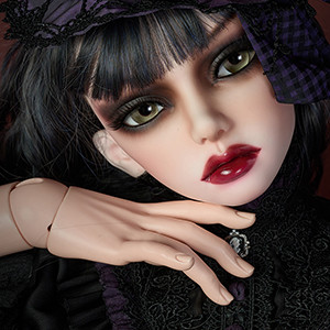 Trinity Doll F - Deep Purple Memories Laurent - LE10