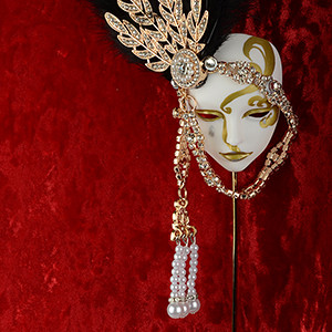 Regal Majestic Feather Mask (A001)