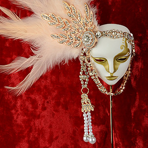 Regal Majestic Feather Mask (C001)