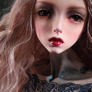 Model Doll F - Twilight Rootlines Tattoo Mione Wixson - LE20